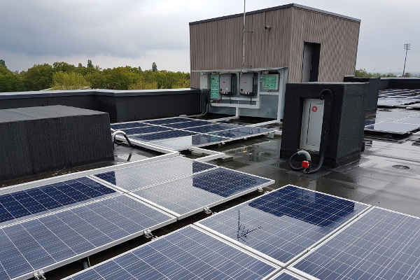 découvrez comment optimiser votre terrasse avec des panneaux solaires esthétiques et performants. profitez d'une énergie renouvelable tout en embellissant votre espace extérieur grâce à nos solutions adaptées.