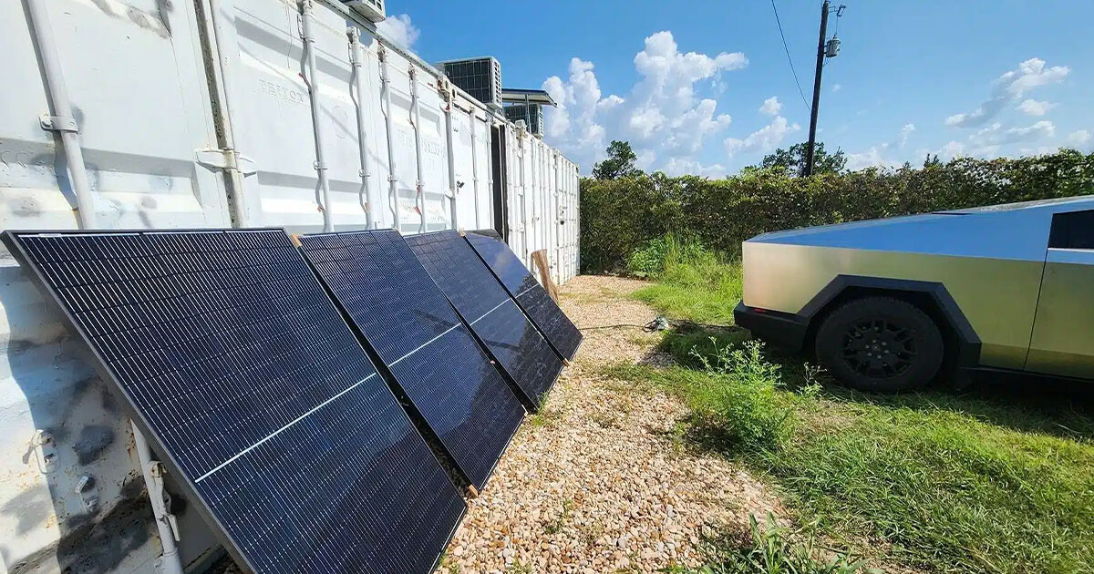 découvrez les panneaux solaires tesla, une solution innovante et durable pour produire votre propre énergie. réduisez votre facture d'électricité tout en contribuant à la protection de l'environnement avec des panneaux esthétiques et performants.