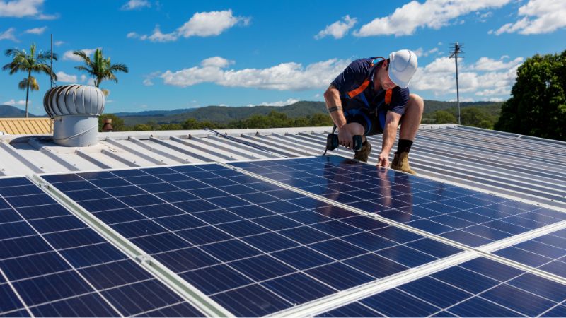 découvrez comment les panneaux solaires pour toits plats peuvent transformer votre espace en une source d'énergie renouvelable efficace et esthétique. apprenez les avantages, les installations et les conseils essentiels pour maximiser votre investissement énergétique.