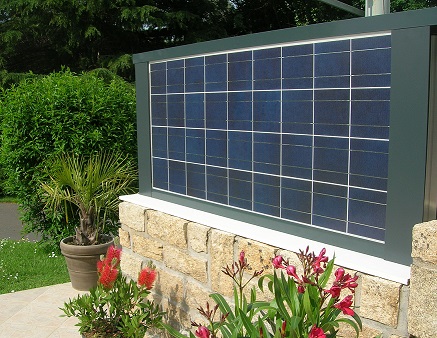 découvrez les panneaux solaires verticaux, une solution innovante et esthétique pour transformer votre espace extérieur tout en produisant de l'énergie renouvelable. idéaux pour les petites surfaces, ces panneaux allient performance et design, contribuant à votre transition énergétique de manière durable et efficace.