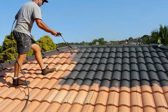 découvrez comment peindre votre toit efficacement pour améliorer son apparence et prolonger sa durabilité. suivez nos conseils pratiques et choisissez les meilleures peintures adaptées à votre type de toiture.