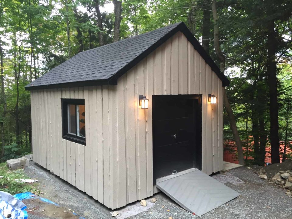 découvrez tout ce qu'il faut savoir sur la pente de toit 6/12, un choix idéal pour allier esthétique et fonctionnalité. apprenez les avantages, les règles de construction et les meilleures pratiques pour optimiser l'écoulement des eaux de pluie et la durabilité de votre toiture.