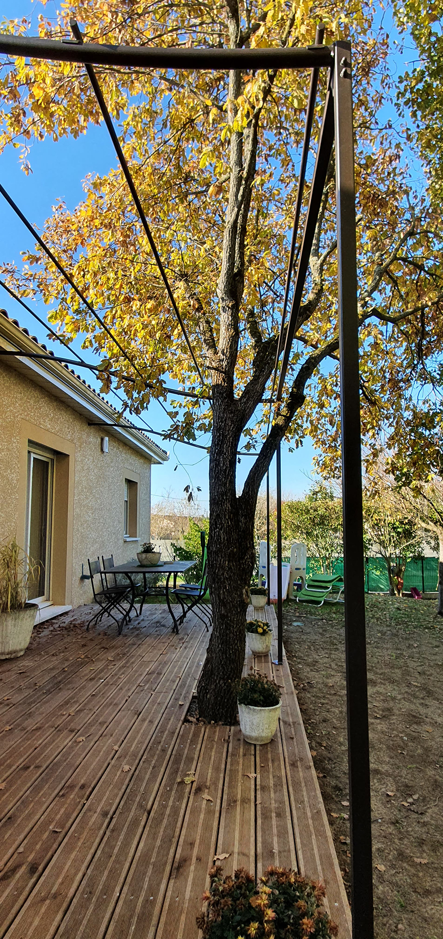 découvrez nos pergolas en acier, alliant élégance et durabilité. profitez d'un espace extérieur abritant votre jardin tout en apportant une touche moderne à votre terrasse. idéales pour créer un coin de détente ou améliorer votre extérieur, nos pergolas s’adaptent à tous vos besoins.