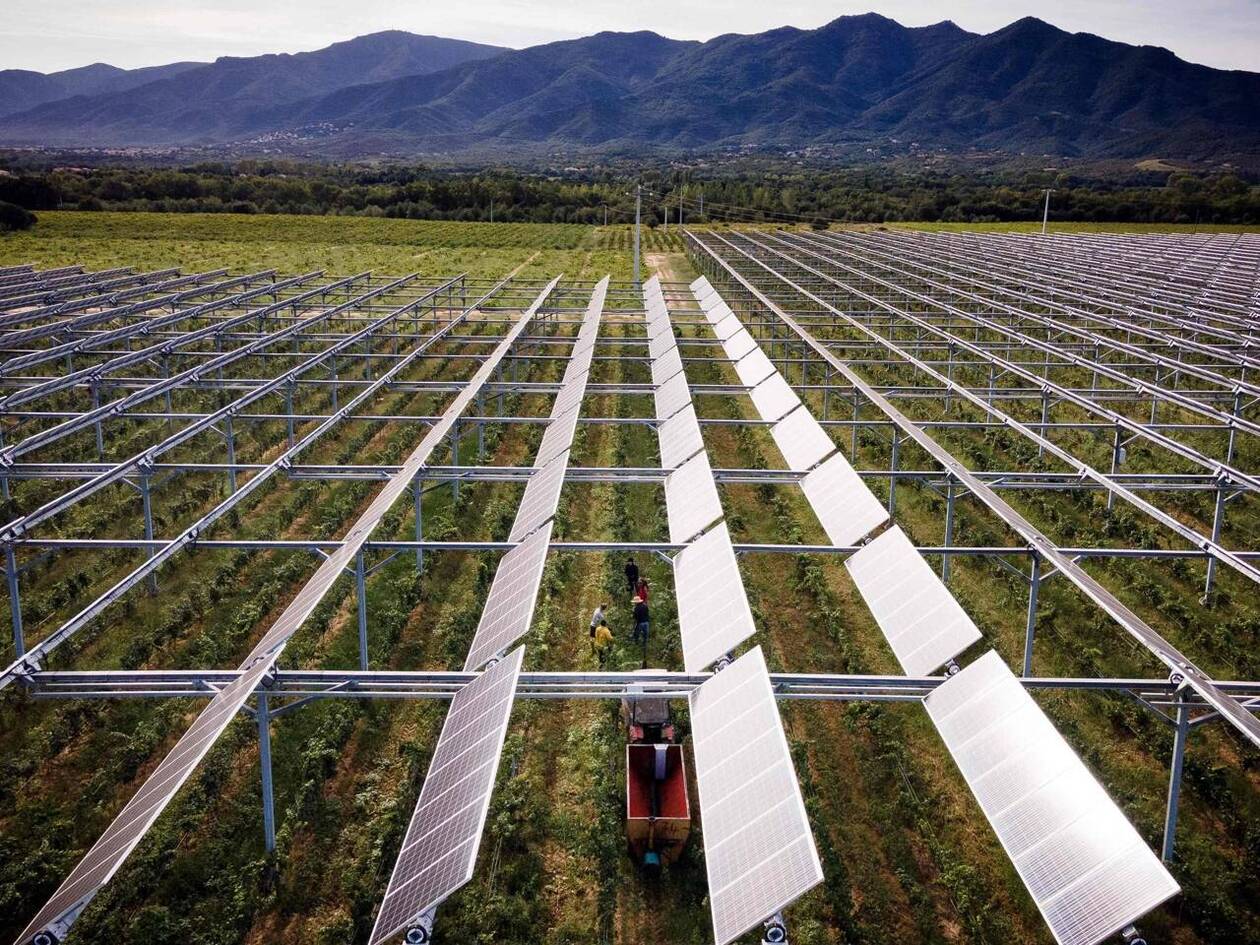 découvrez comment l'association du photovoltaïque et de l'agriculture durable peut transformer les pratiques agricoles. explorez les avantages de l'énergie solaire pour optimiser les rendements tout en respectant l'environnement. adoptez des solutions innovantes pour une agriculture plus verte et responsable.