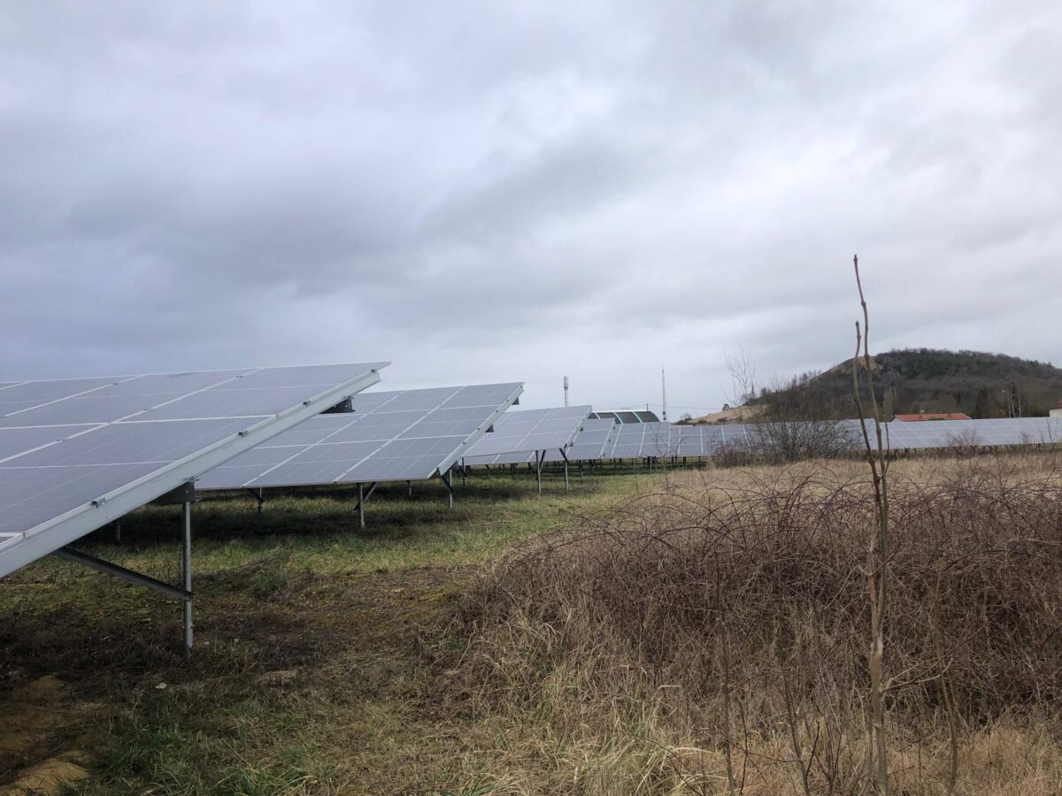 découvrez les perspectives du photovoltaïque en france en 2025. explorez les innovations, les opportunités d'investissement et les politiques énergétiques qui façonneront l'avenir de l'énergie solaire dans l'hexagone.