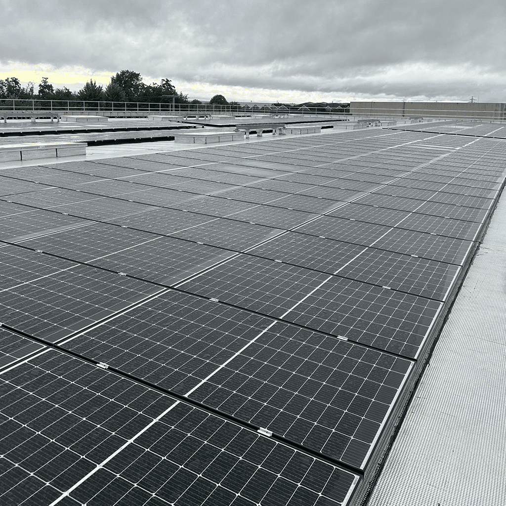 découvrez les avantages de la toiture photovoltaïque, une solution innovante et écologique pour produire de l'énergie renouvelable tout en valorisant votre bien immobilier. optimisez votre consommation d'énergie et réduisez vos factures grâce aux panneaux solaires intégrés à votre toit.