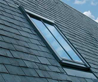 découvrez les avantages des fenêtres de toit pour apporter lumière et ventilation à votre espace. transformez vos combles en pièce de vie agréable tout en améliorant l'esthétique de votre maison.