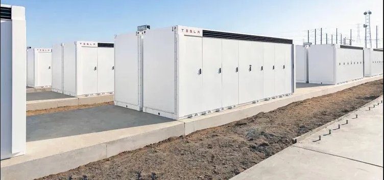 découvrez le power pack tesla, une solution innovante de stockage d'énergie conçue pour optimiser la consommation énergétique de votre maison ou de votre entreprise. profitez d'une autonomie accrue, d'économies sur votre facture d'électricité et d'une empreinte carbone réduite grâce à cette technologie de pointe.