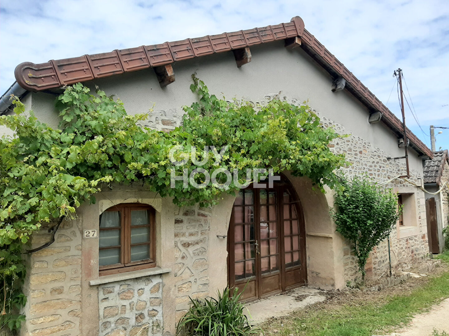 découvrez les prix du chaume au mètre carré, un matériau naturel pour vos projets de construction ou de toiture. comparez les tarifs actuels, les avantages du chaume et les conseils d'installation pour une habitation authentique et écologique.