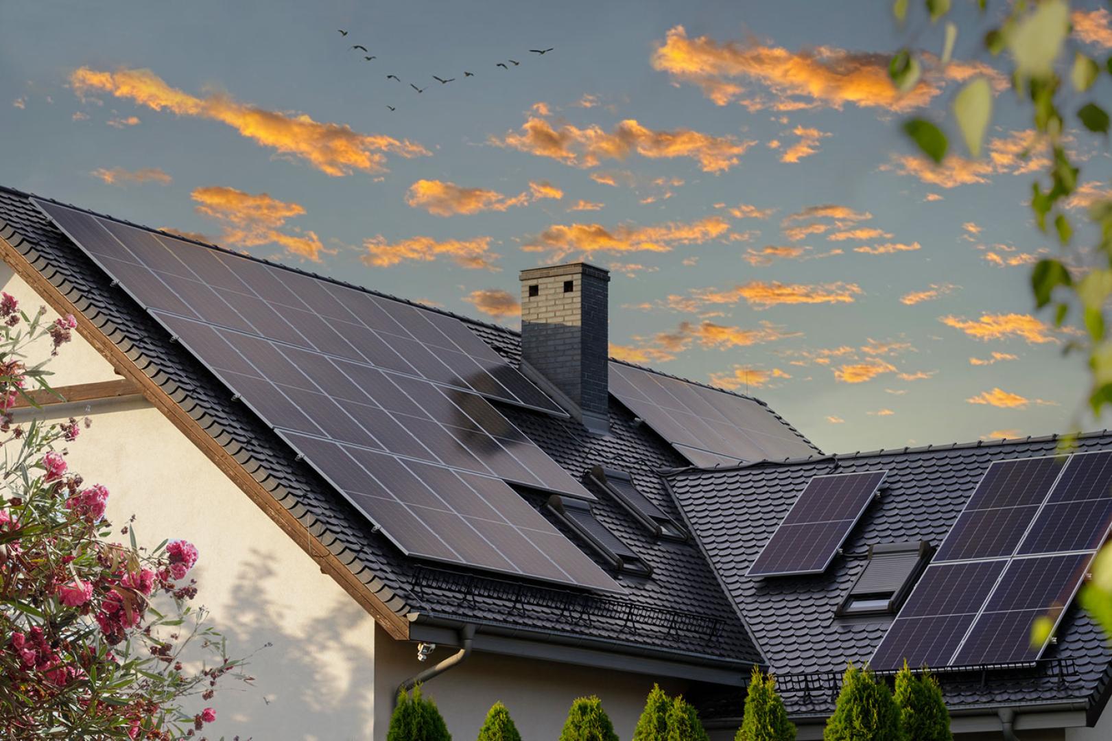 découvrez les tendances des prix des toits photovoltaïques en 2018. informez-vous sur les coûts, les subventions disponibles et les avantages de l'énergie solaire pour votre maison.
