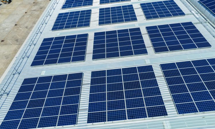 découvrez le projet photovoltaïque de l'université de bordeaux, une initiative innovante visant à promouvoir l'énergie renouvelable sur le campus. ce projet ambitieux contribue à la transition énergétique et à la réduction de l'empreinte carbone tout en offrant aux étudiants et chercheurs un cadre durable pour leurs activités académiques.