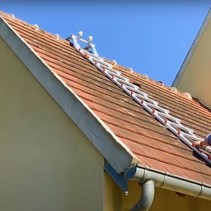 découvrez notre pulvérisateur de toit, l'outil idéal pour entretenir et protéger votre toiture. profitez d'une application uniforme et efficace de vos produits de traitement, tout en facilitant l'accès aux zones élevées. optez pour la qualité et la performance avec notre pulvérisateur spécialement conçu pour les travaux en hauteur.