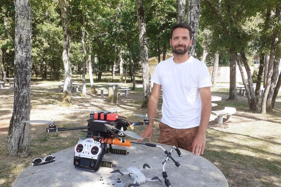 découvrez nos astuces pour récupérer un drone coincé sur un toit en toute sécurité. suivez nos conseils pratiques pour éviter les dommages et assurer une récupération réussie.