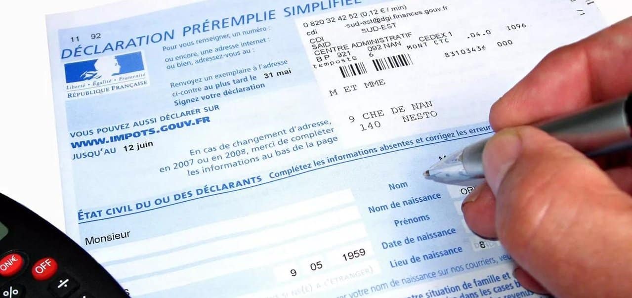 découvrez comment réduire vos impôts grâce à l'installation de panneaux solaires. profitez des aides fiscales et des crédits d'impôt pour rendre votre transition énergétique plus accessible et bénéfique pour votre budget.