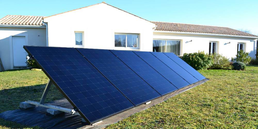 découvrez tout ce que vous devez savoir sur la réglementation des panneaux photovoltaïques en france : normes, obligations, aides financières et démarches administratives pour une installation réussie.