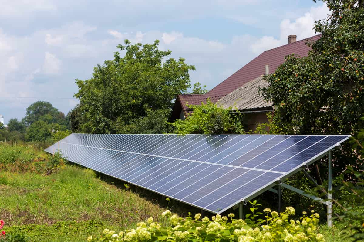 découvrez les dernières réglementations concernant les panneaux photovoltaïques en france. informez-vous sur les normes, les subventions disponibles et les démarches à suivre pour installer des panneaux solaires en toute conformité.