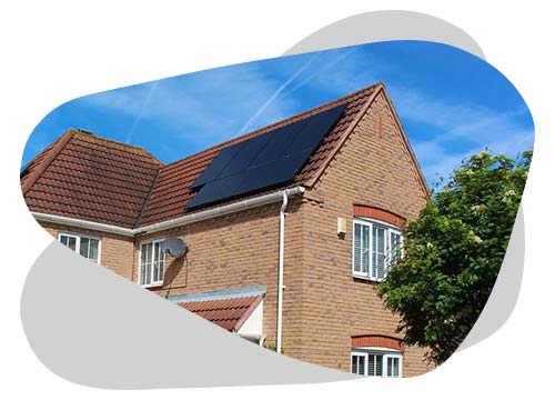 découvrez comment la pente de votre toit influence le rendement de votre installation photovoltaïque. apprenez à optimiser l'orientation et l'inclinaison de vos panneaux solaires pour maximiser votre production d'énergie renouvelable.