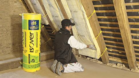 améliorez le confort de votre maison avec notre service de rénovation de l'isolation de la toiture. une isolation efficace vous permet de réaliser des économies d'énergie tout en protègent votre habitat des variations climatiques. contactez-nous pour un devis personnalisé et découvrez nos solutions sur mesure.