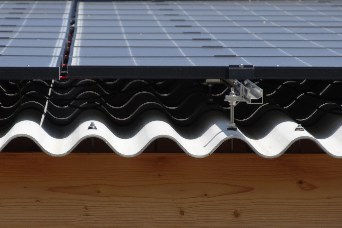 découvrez comment rentabiliser efficacement votre toit grâce à des panneaux photovoltaïques. apprenez les avantages financiers, les subventions disponibles et les meilleures pratiques pour maximiser votre investissement en énergie renouvelable.