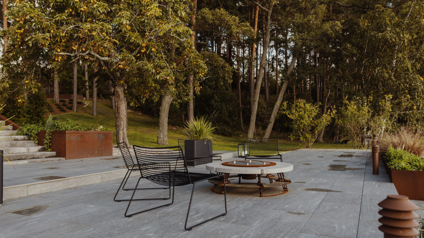 découvrez nos conseils et astuces pour choisir le revêtement de terrasse parfait, alliant esthétisme, durabilité et confort. transformez votre extérieur en un espace agréable et contemporain.