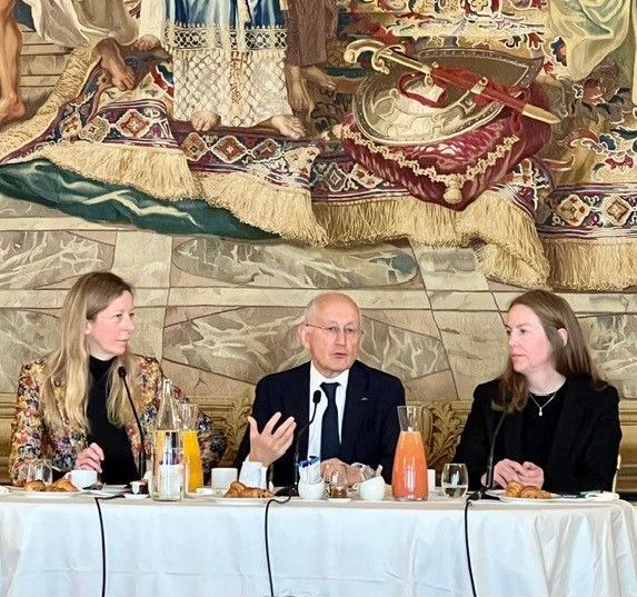 découvrez les services du groupe président, votre partenaire de confiance pour des solutions innovantes et de qualité dans le secteur alimentaire. profitez de notre expertise pour optimiser vos projets et satisfaire vos besoins.