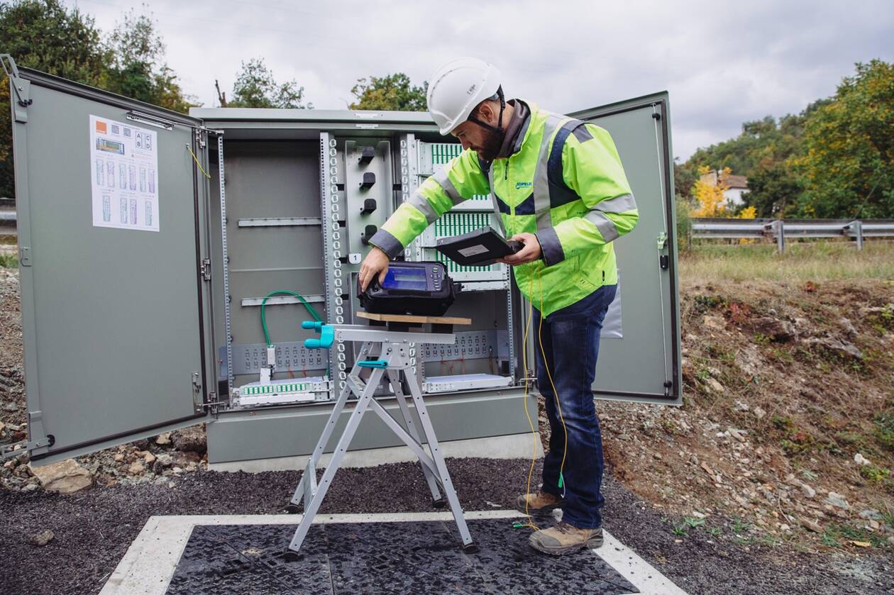 découvrez nos services de sous-traitance pour l'installation, garantissant une expertise professionnelle et un savoir-faire de qualité. optimisez vos projets grâce à nos solutions flexibles et adaptées à vos besoins spécifiques.