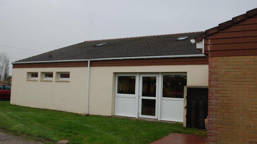 découvrez les subventions disponibles pour la rénovation de votre toiture. profitez d'aides financières pour améliorer l'efficacité énergétique de votre maison et valoriser votre patrimoine. informez-vous sur les conditions d'éligibilité et les démarches à suivre pour bénéficier de ces aides.