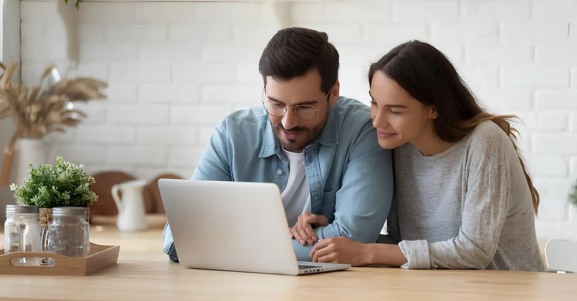 découvrez les subventions disponibles pour accompagner votre transition énergétique. profitez d'aides financières pour améliorer l'efficacité énergétique de votre habitation et adopter des solutions durables. informez-vous sur les dispositifs en place pour réduire votre consommation d'énergie et contribuer à la préservation de notre environnement.