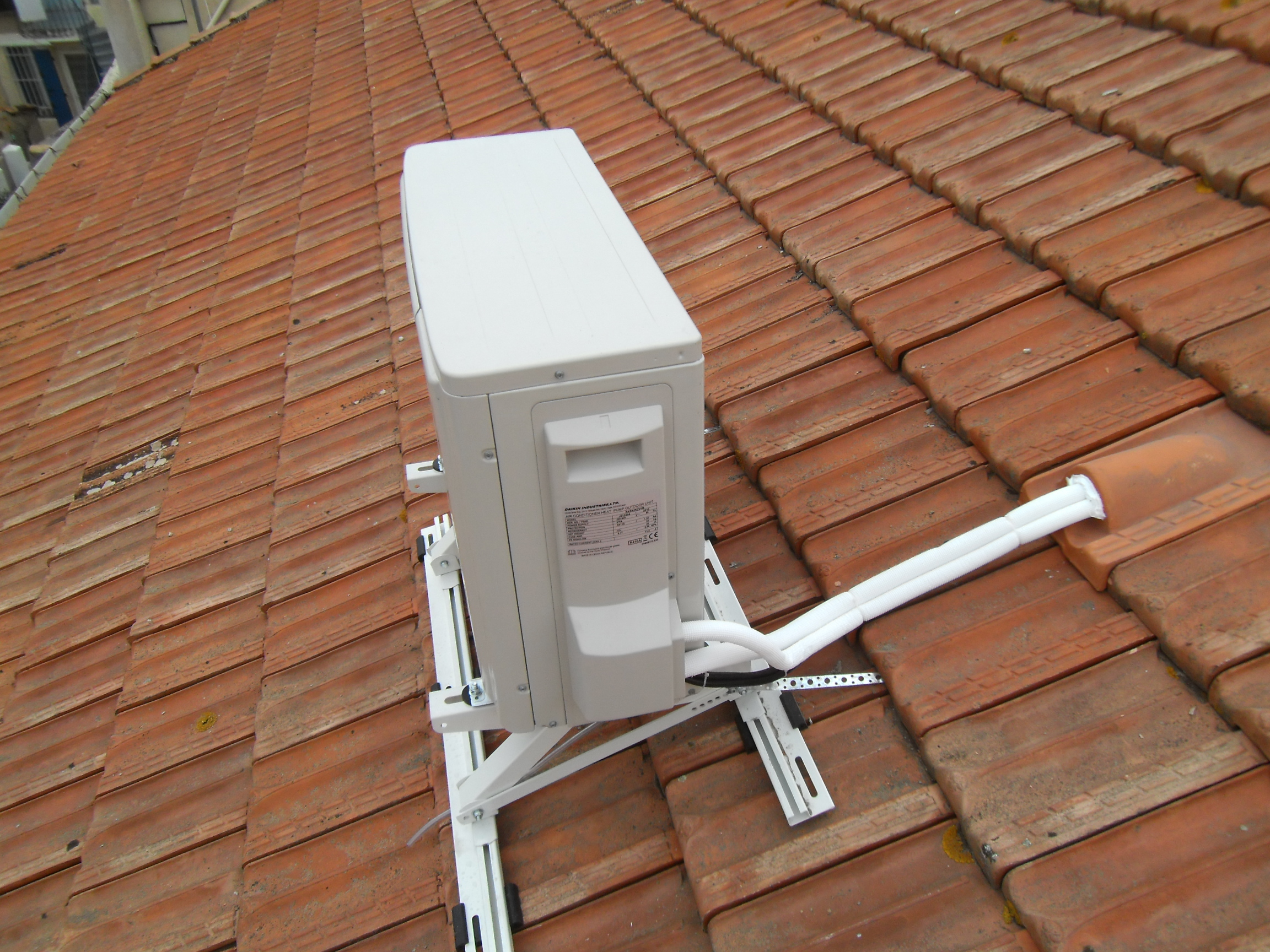 découvrez notre guide complet sur le support toiture pour la climatisation, incluant des conseils sur le choix des matériaux, l'installation et l'entretien afin d'assurer une performance optimale de votre système de climatisation.