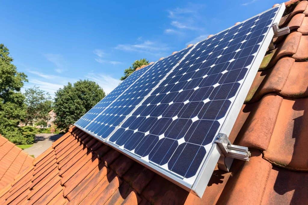 découvrez comment le stockage d'énergie photovoltaïque optimise l'utilisation de l'énergie solaire, réduit les coûts d'électricité et contribue à une transition énergétique durable. informez-vous sur les meilleures technologies et solutions pour maximiser votre autonomie énergétique.