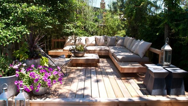 découvrez l'art de profiter de votre espace extérieur avec nos conseils et idées d'aménagement pour une terrasse idéale. transformez votre terrasse en un havre de paix où se mêlent confort, esthétique et convivialité.