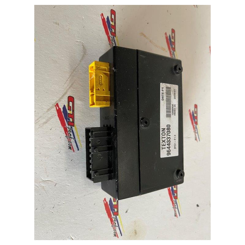 découvrez le toit du 206 cc, une convertible élégante alliant style et performance. profitez de la conduite en plein air tout en bénéficiant d'une protection optimale. explorez ses caractéristiques uniques et transformez chaque trajet en une expérience inoubliable.