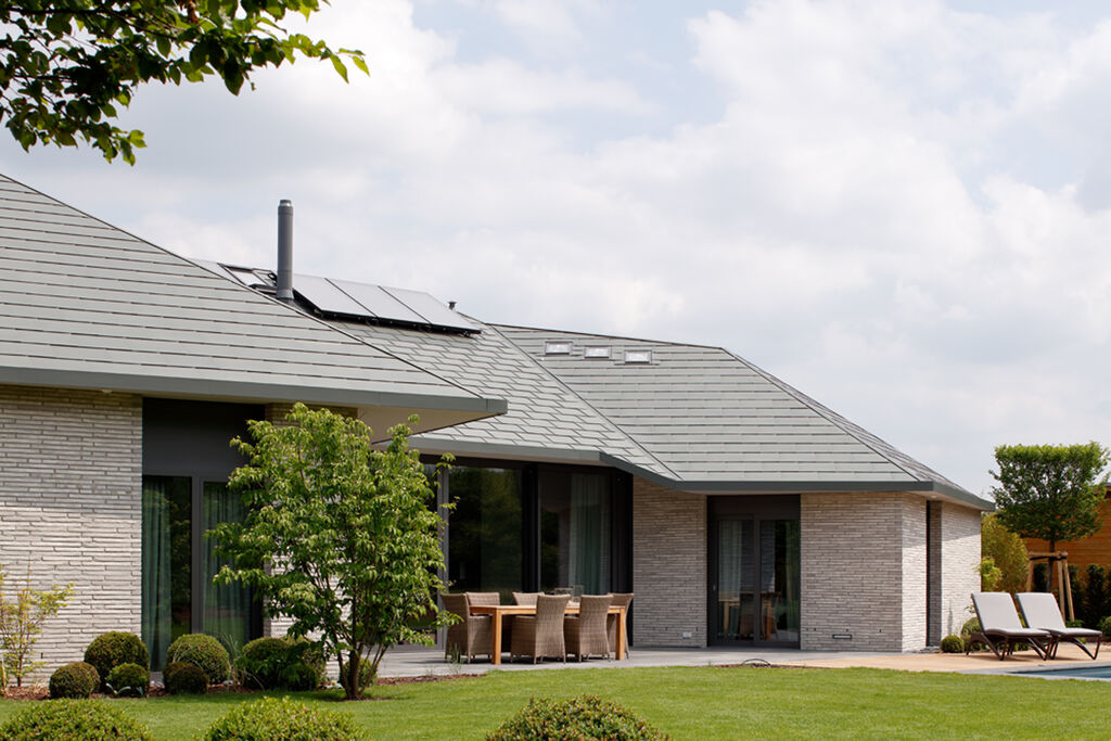 découvrez tout ce qu'il faut savoir sur le toit : types de toitures, matériaux, entretien et conseils pour choisir le meilleur toit pour votre maison. protégez efficacement votre habitat avec nos astuces et informations.