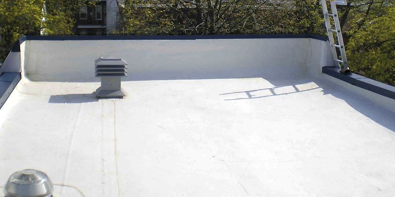 découvrez l'élégance et la modernité d'un toit blanc pour votre maison. ce choix architectural tendance apporte luminosité et fraîcheur, tout en offrant une protection efficace contre les intempéries. apprenez-en plus sur les avantages, l'entretien et les styles disponibles pour sublimer votre patrimoine.
