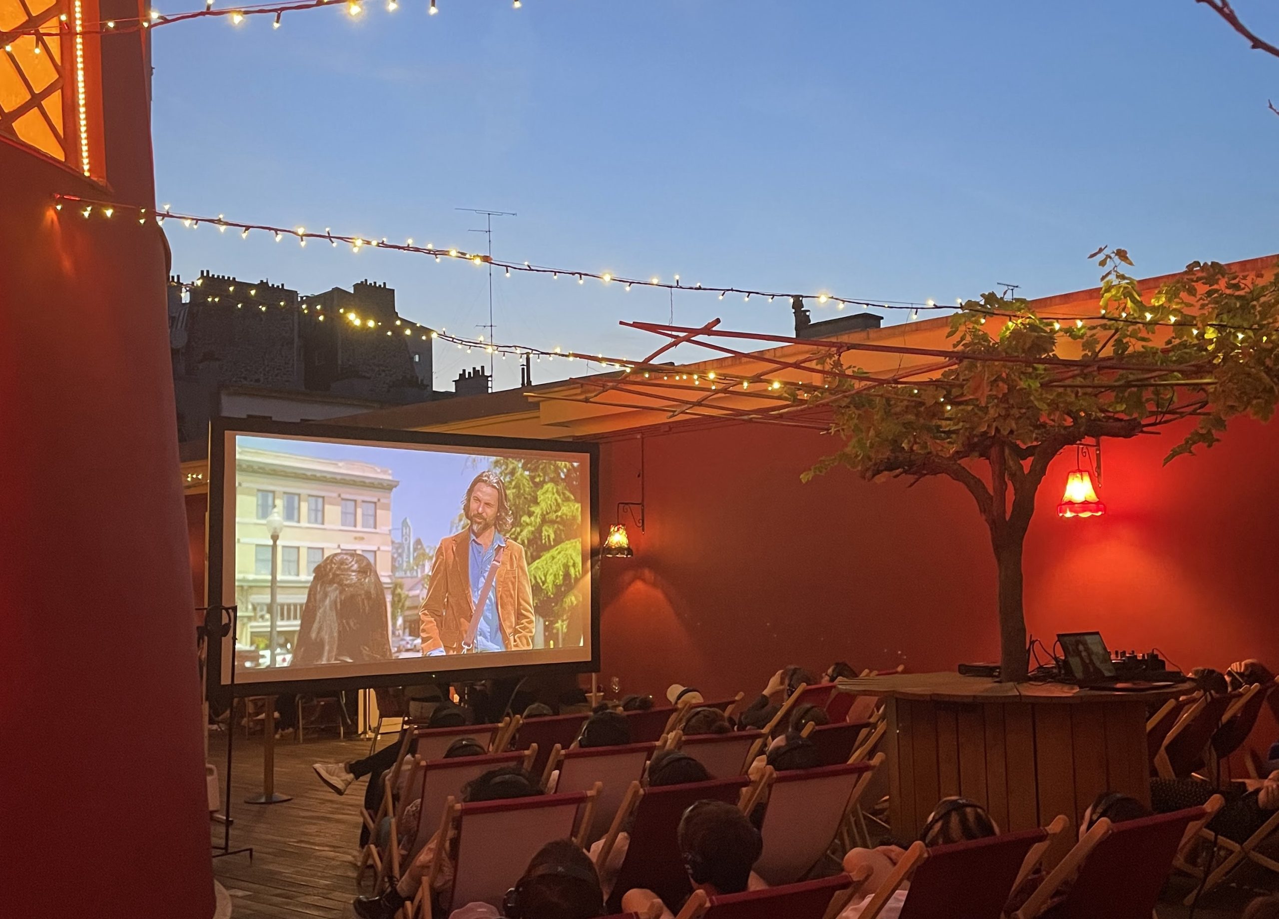 découvrez l'histoire et l'architecture fascinantes des toits de moulin, symboles emblématiques du patrimoine rural. plongez dans l'univers des moulins à vent et à eau, et apprenez comment ces structures anciennes continuent d'inspirer l'art et l'architecture modernes.