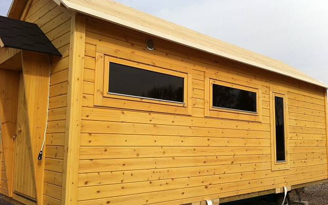 découvrez l'univers unique des toits de roulotte, une solution originale pour ajouter du charme et de l'esthétique à votre espace. que ce soit pour un projet de mobilité ou pour embellir votre jardin, explorez nos options variées qui allient fonctionnalité et design.