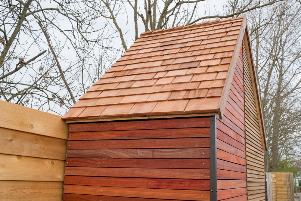 découvrez les avantages d'un toit en bois, un choix à la fois esthétique et écologique. explorez des conseils d'installation, d'entretien et les différents types de bois pour sublimer votre maison.