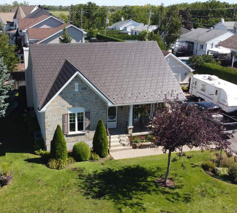 découvrez le toit idéal pour votre maison, alliant esthétique, durabilité et performance. maximisez votre confort et valorisez votre patrimoine avec des solutions adaptées à vos besoins.