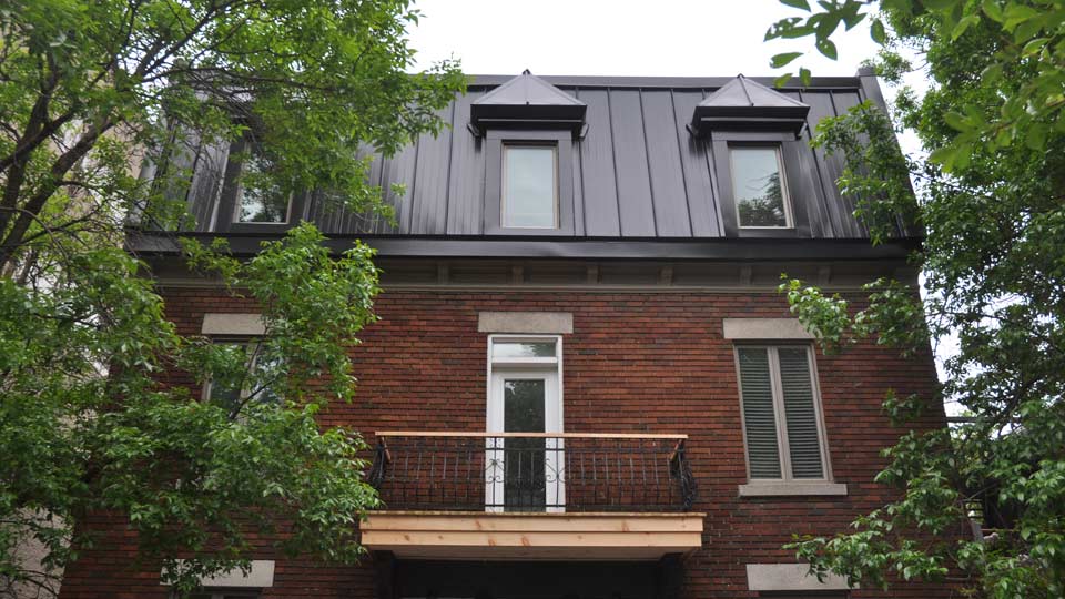 découvrez les avantages du toit mansard, une solution esthétique et pratique pour agrandir votre espace habitable tout en ajoutant du caractère à votre maison. explorez ses caractéristiques, ses styles et comment il peut transformer votre habitation.