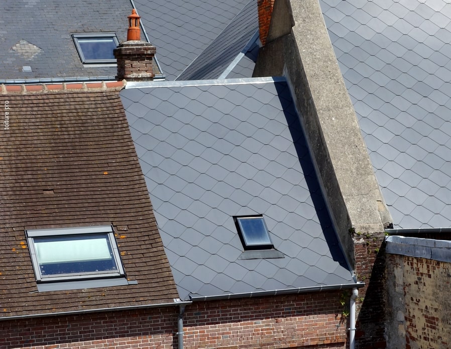 découvrez nos solutions innovantes pour allier toiture et murs avec le concept de toit-mur. profitez d'un design moderne tout en optimisant l'espace et l'efficacité énergétique de votre habitat.