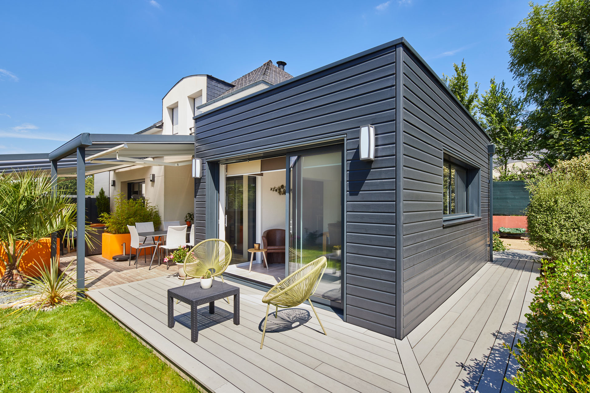 découvrez les avantages et les caractéristiques du toit plat, une solution moderne et esthétique pour l'architecture contemporaine. apprenez-en davantage sur son isolation, ses matériaux et son entretien.