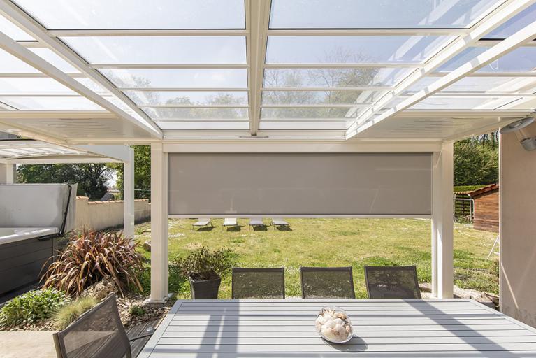 découvrez les avantages des toits en plexi : légers, résistants et esthétiques, ils apportent une luminosité naturelle tout en protégeant votre espace extérieur. idéal pour abris, vérandas ou serres, le plexi combine design moderne et fonctionnalité.