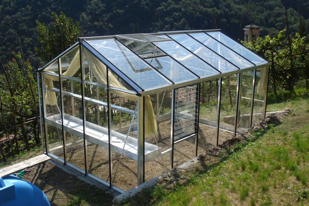 découvrez les avantages d'un toit serre, une solution idéale pour optimiser l'espace de votre maison tout en créant un environnement lumineux et agréable. apprenez comment le toit serre peut enrichir votre intérieur et améliorer l'efficacité énergétique de votre habitat.