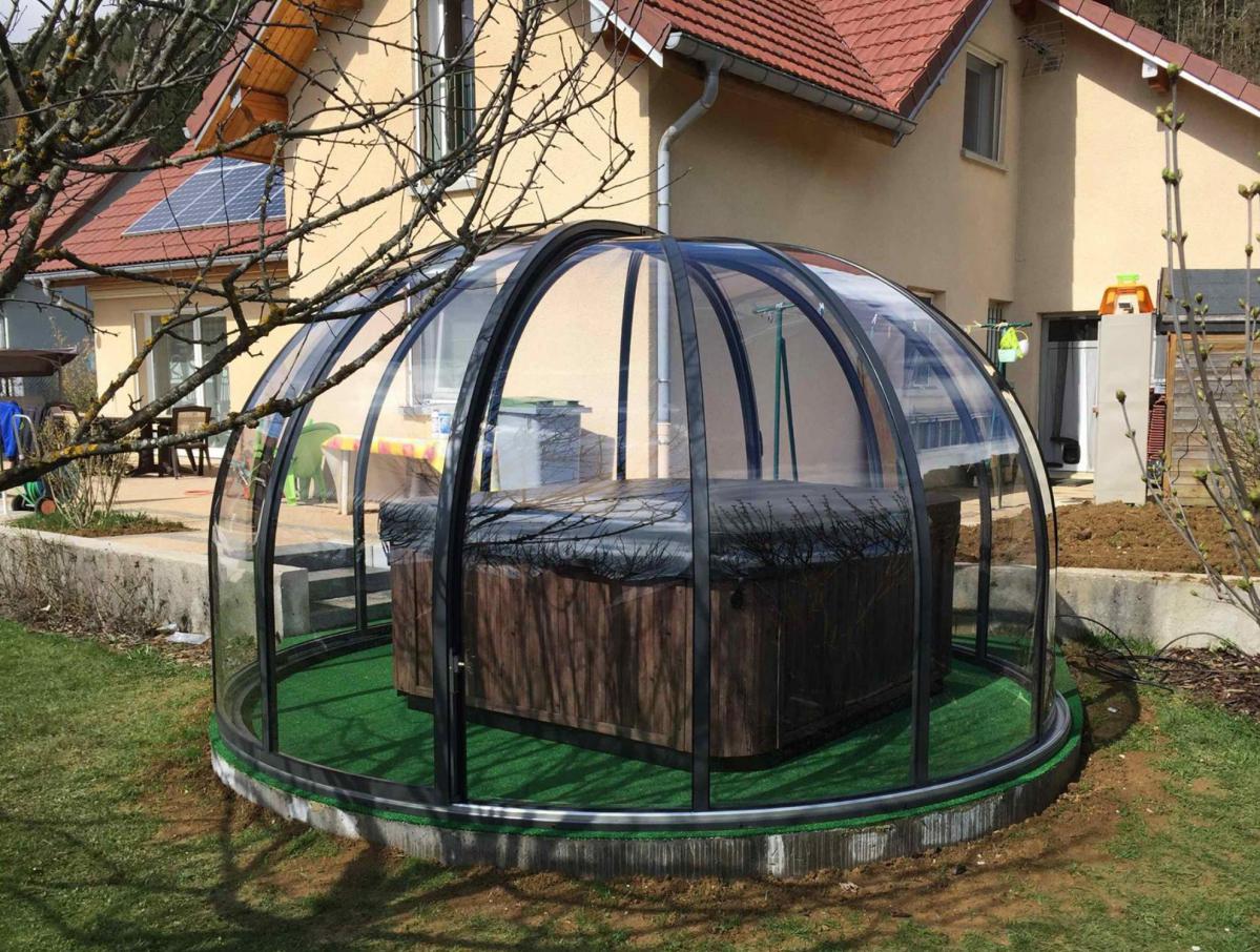 découvrez l'élégance des toits de spa extérieurs, alliant confort et esthétique. transformez votre espace extérieur en un havre de paix pour la détente et le bien-être, tout en profitant de votre spa en toute saison.