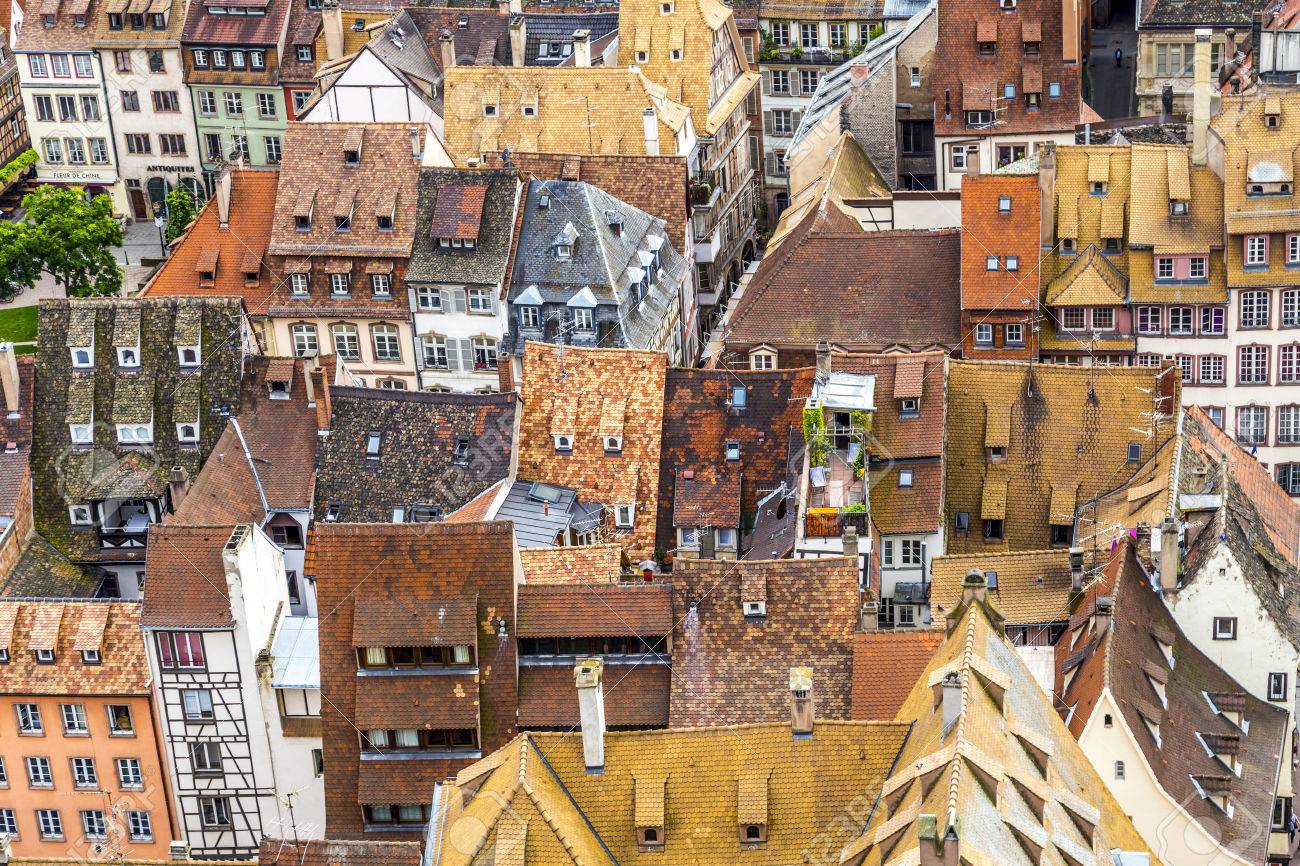 découvrez les meilleures solutions de toiture à strasbourg. que vous soyez à la recherche de rénovation, d'isolation ou d'installation, nos experts vous guident pour un toit durable et esthétique.