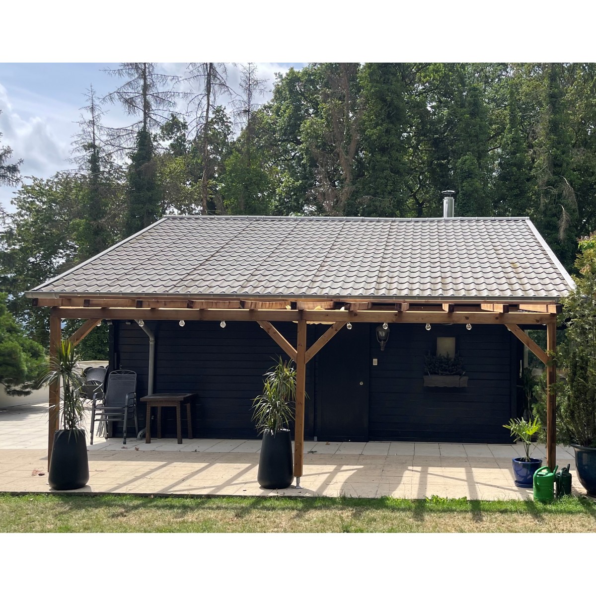 découvrez les avantages d'un toit terrasse en bois : esthétique moderne, espace de vie supplémentaire et isolation optimale. transformez votre espace extérieur en une oasis de détente avec des matériaux durables et un design innovant.