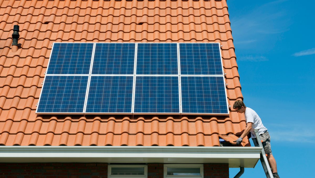 découvrez les avantages des toits photovoltaïques : une solution écologique et économique pour produire votre propre électricité, réduire votre empreinte carbone et augmenter la valeur de votre bien immobilier. optez pour l'énergie solaire dès aujourd'hui !