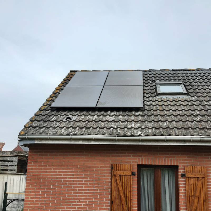 découvrez les avantages des toits photovoltaïques à lille : une solution écologique pour produire de l'énergie renouvelable tout en valorisant votre propriété. informez-vous sur les installations, subventions et économies d'énergie possibles.
