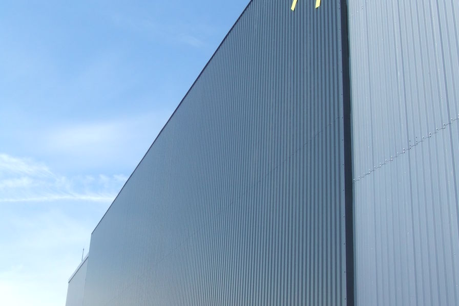 découvrez les toits photovoltaïques toyota, une solution innovante pour produire de l'énergie solaire tout en préservant l'esthétique de votre véhicule. alliez performance énergétique et design avec toyota et faites un geste pour l'environnement.