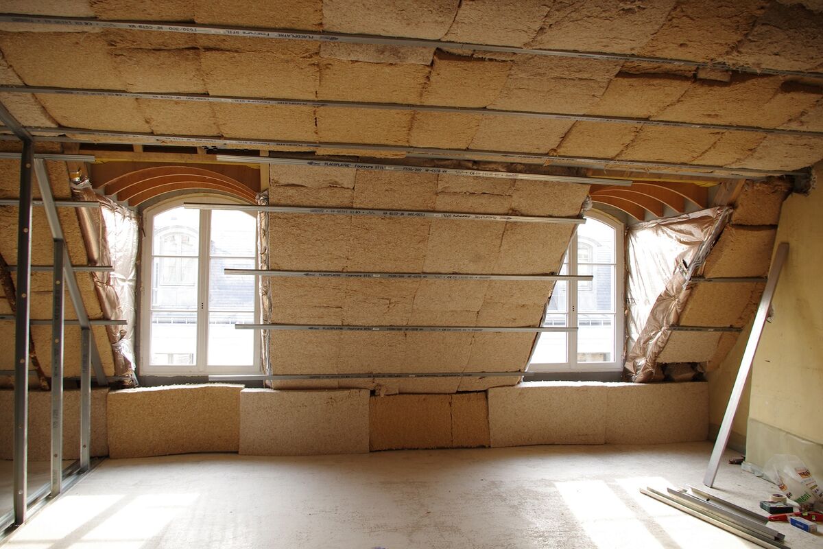 découvrez comment bénéficier d'une toiture à 1 euro et améliorer votre habitat sans vous ruiner. profitez de conseils et d'informations sur les aides financières disponibles pour rénover votre toiture à moindre coût.